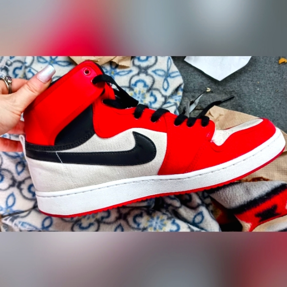 NWOT Air Jordan AJKO Retro Hi 'Chicago' Size 9